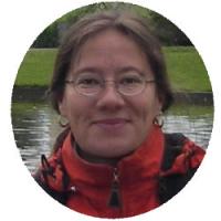 Janina Weinand
