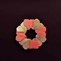 
<span>Heart Wreath</span>
