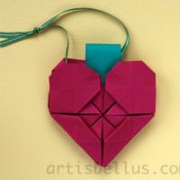 
<span>Heart Ornament</span>
