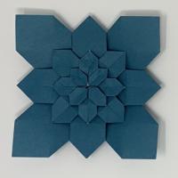 
<span>Development of a hydrangea fold</span>
