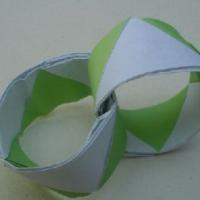 
<span>Interlocking Diamond Heart Rings</span>
