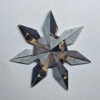 
<span>Christmas ornament</span>

