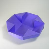 Cross-shaped Dish