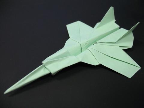 F-18
