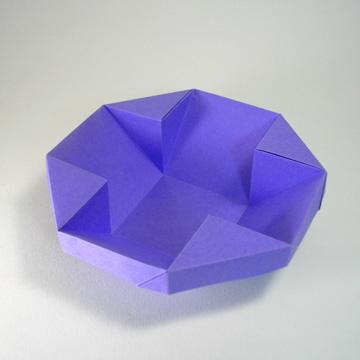 Cross-shaped Dish