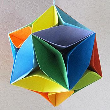 Icosahedron with Curves