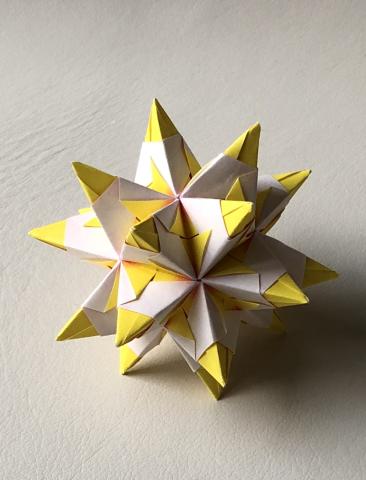 Stellated icosahedron