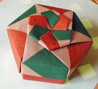 Lid of Hexagon Box: flower..'88